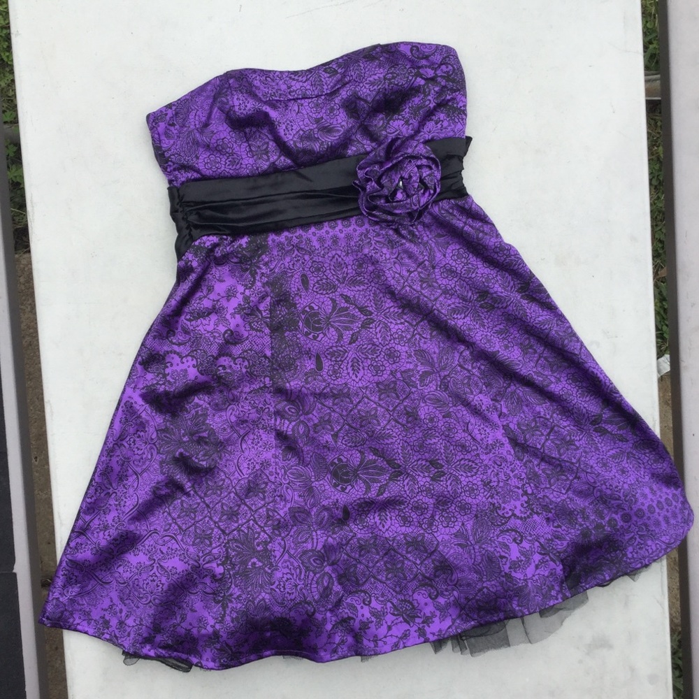 ๐ Semi-formal Ruby Rox purple dress ๐ - Picture 1 of 3